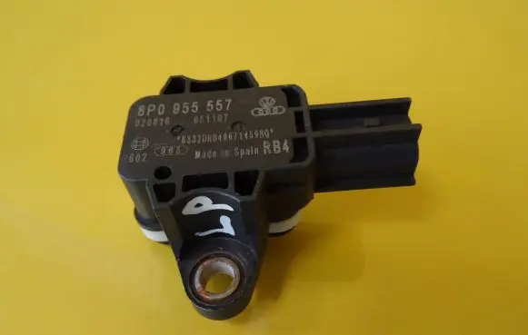 Audi A4 S4 B7 8E 8H Airbag deployment crash/impact sensor 8P0955557