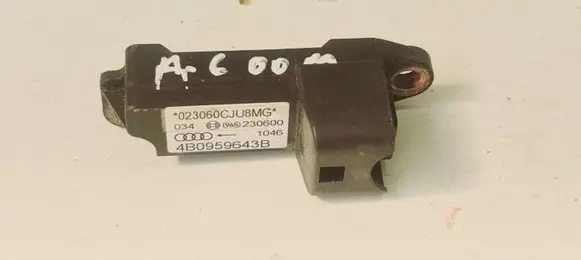 Audi A6 S6 C5 4B Airbag deployment crash/impact sensor 4B0959643B