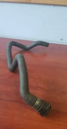 BMW 5 E39 Engine coolant pipe/hose 8378368