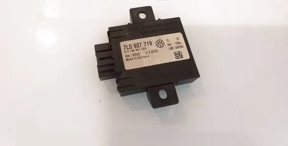 Porsche Cayenne (9PA) Alarm control unit/module 7L0907719 H04S0020