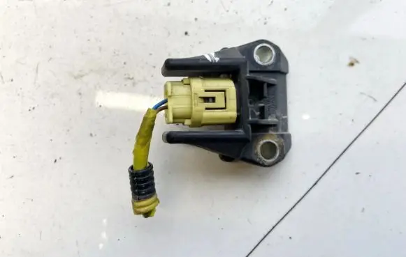 Subaru Legacy Airbag deployment crash/impact sensor 98231AG000