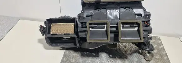 BMW X1 E84 Interior heater climate box assembly 985326F 9251544
