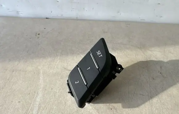 Audi Q7 4M Seat control switch 4M0959770A