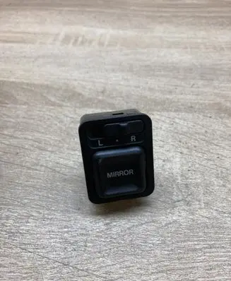 Honda Civic Wing mirror switch