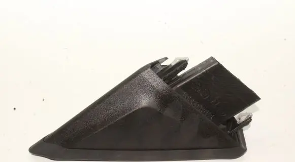 Maserati Ghibli Front door card panel trim 105804312C