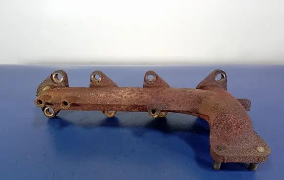 Toyota Corolla Verso E121 Exhaust manifold 