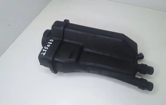 BMW 5 E39 Engine coolant pipe/hose 1436381 52308792