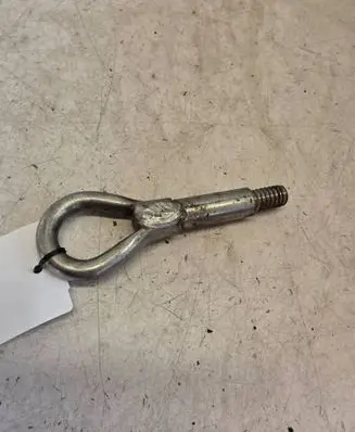 Ford Focus C-MAX Towing hook eye 