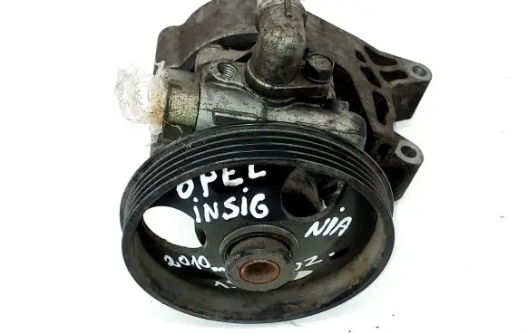 Opel Insignia A Power steering pump