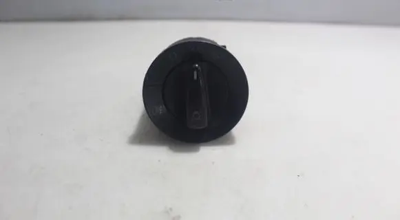 Volkswagen Golf IV Light switch