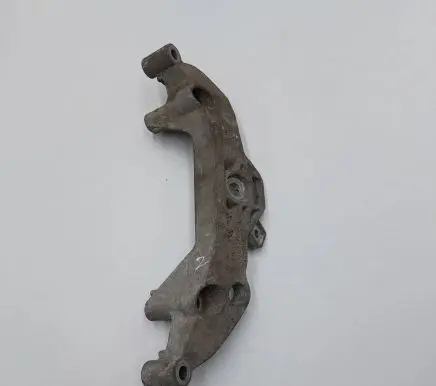 Mini Cooper Countryman R60 Engine mounting bracket 6772032