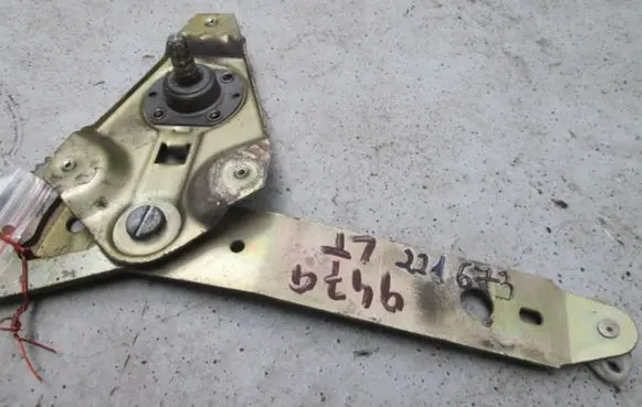 Opel Kadett E Rear door window regulator with motor
