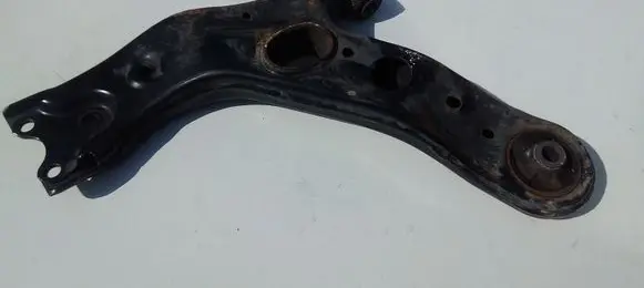 Lexus NX Front lower control arm/wishbone 0717172