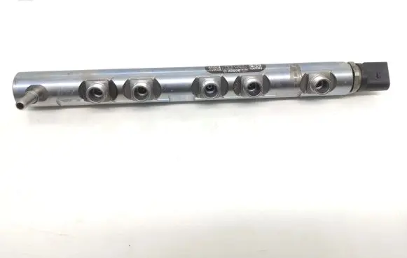 Fuel main line pipe