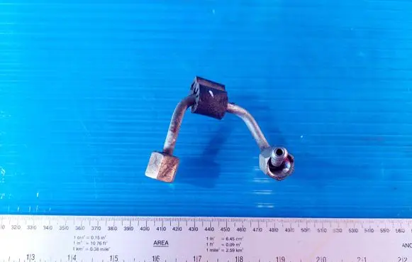 Skoda Octavia Mk3 (5E) Fuel line pipe