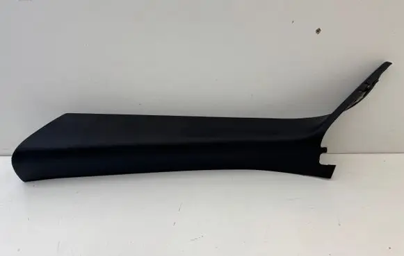 BMW M6 (A) pillar trim 1600339