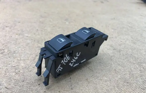 Electric window control switch