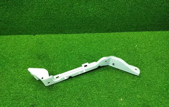 Renault Trafic III (X82) Fender mounting bracket