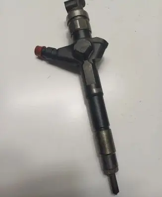 Nissan Navara D40 Fuel injector 16600EC00B