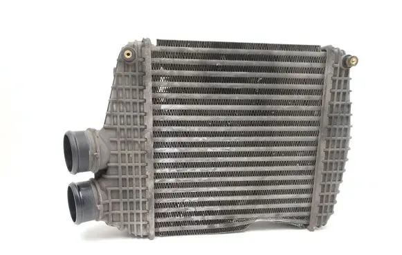 Maserati Ghibli Intercooler radiator 16474840 670009833 043638C34