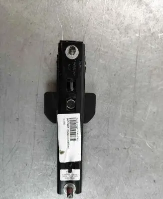 Volvo XC60 Seat belt height adjuster 8632605 32341210