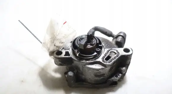 Volvo V50 Vacuum pump
