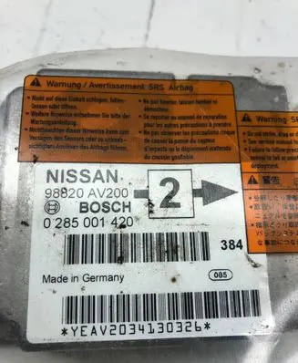 Nissan Primera Airbag control unit/module 98820AV200 0285001420 YEAV204130326