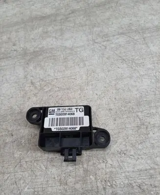 Opel Zafira A Airbag deployment crash/impact sensor 09133263 TGS02814068