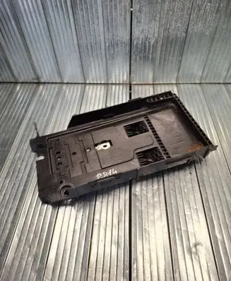 Ford Fusion II Battery tray DG9310723A 1324001