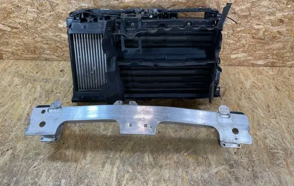 Peugeot 2008 II Radiator support slam panel