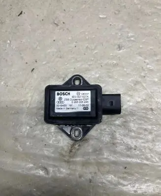 Audi A6 S6 C5 4B ESP acceleration yaw rate sensor 8E0907637A 0265005245 16455197