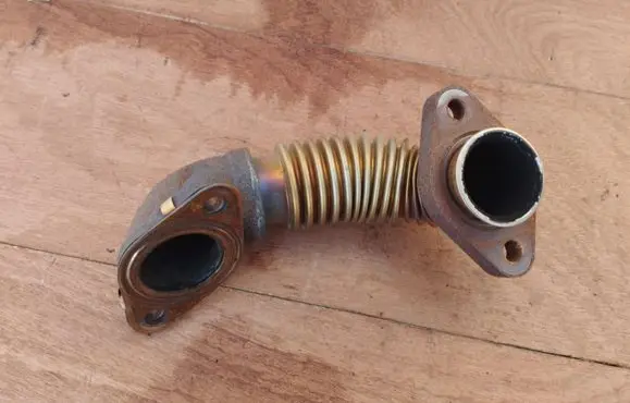 Infiniti EX EGR valve line/pipe/hose