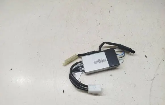 Subaru Outback (BS) Aerial antenna amplifier 86327AL000