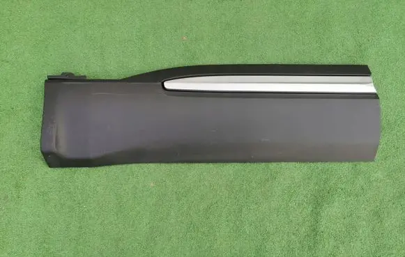 Ford Explorer Rear door trim (molding) S25334