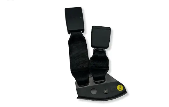 Porsche Panamera (971) Middle seatbelt buckle (rear) 