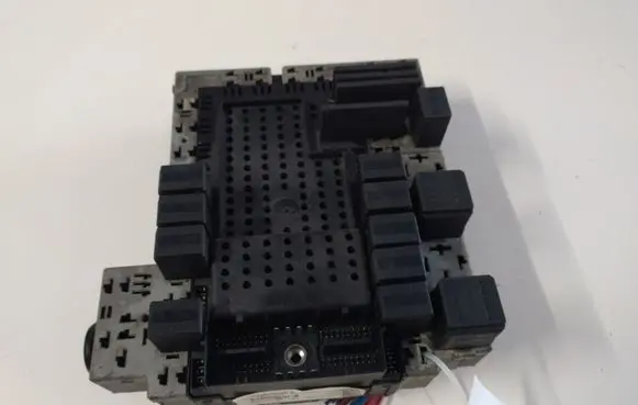 Volvo S60 Fuse module 08679899 03W053 08696098