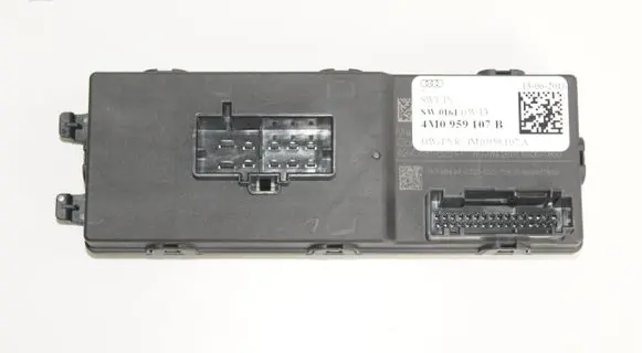 Audi A4 S4 B9 Tailgate/trunk control unit/module 4M0959107B
