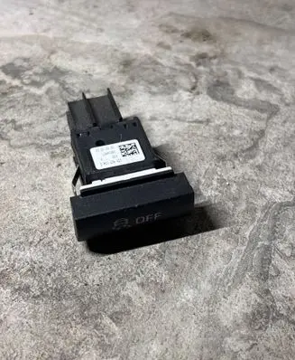 Skoda Octavia Mk2 (1Z) ESP (stability program) switch 1Z0927134D 10014907