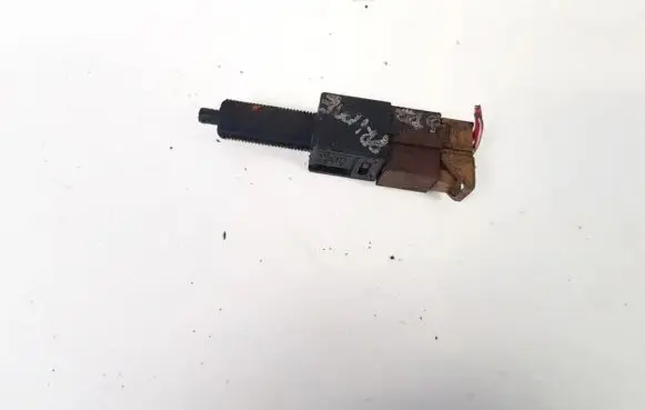 Nissan Primera Brake pedal sensor switch