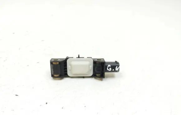 Jeep Grand Cherokee (WK) Airbag deployment crash/impact sensor 4011302526 190106 04671779AC
