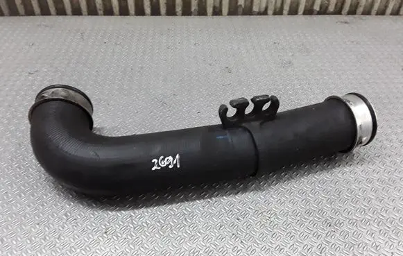 Volkswagen Golf Plus Intercooler hose/pipe