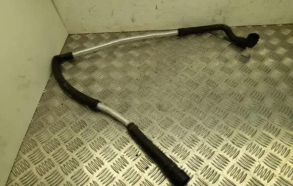 Skoda Octavia Mk4 Engine coolant pipe/hose 5Q0819885C