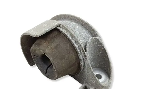Jeep Grand Cherokee WL Muffler mount bracket/holder 47855