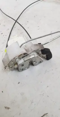 Subaru Forester SH Front door lock