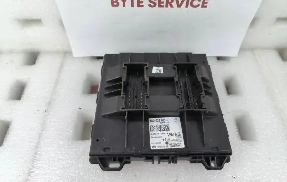 Volkswagen PASSAT CC Comfort/convenience module 18D937085J