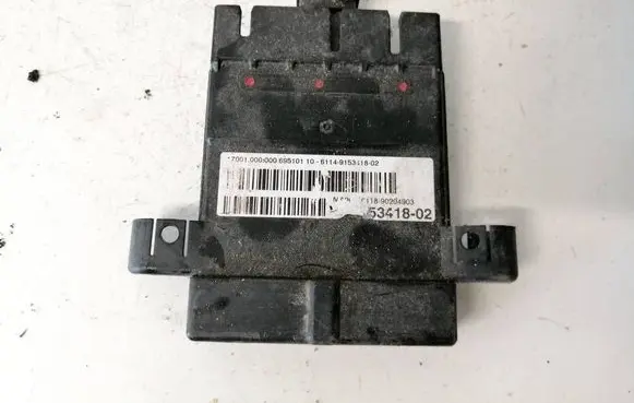 BMW 5 F10 F11 Coolant fan relay 6114915341802