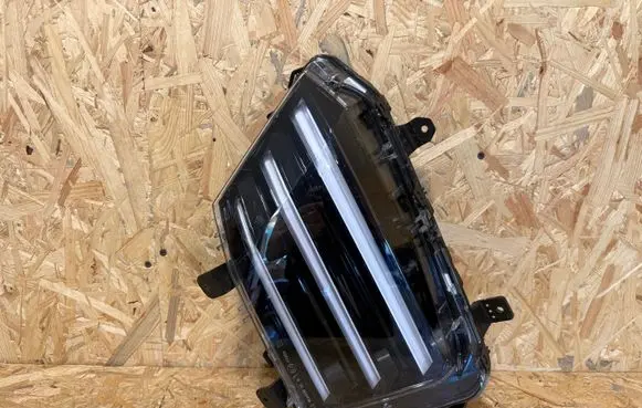 Peugeot 2008 II LED Daytime headlight 9850436380