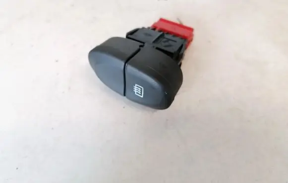 Windscreen/window heater switch