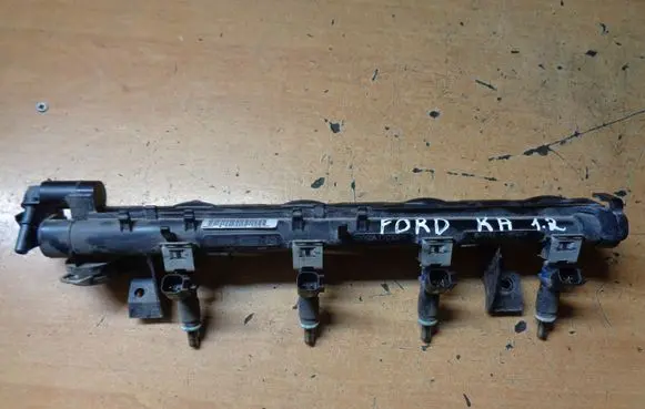 Ford Ka Fuel main line pipe D5BG9H487AC A2C91023700 D5BG9F593AA