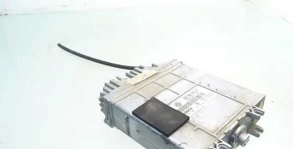 Volkswagen Sharan Engine control unit/module 028906021GT 0281001735